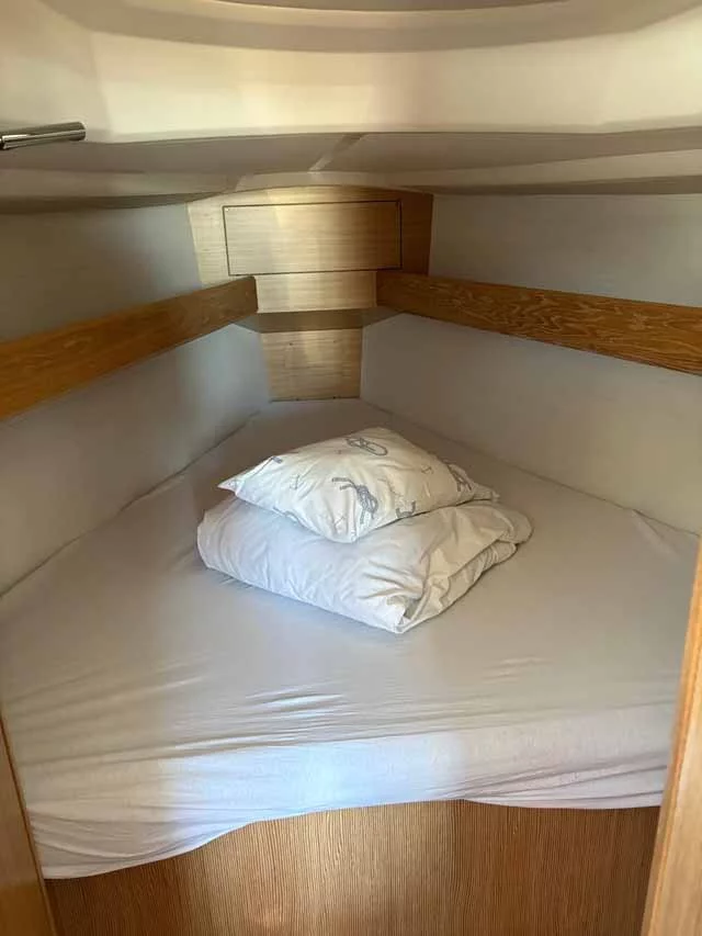 Bavaria Cruiser 34 Style (Rocky III)  - 10