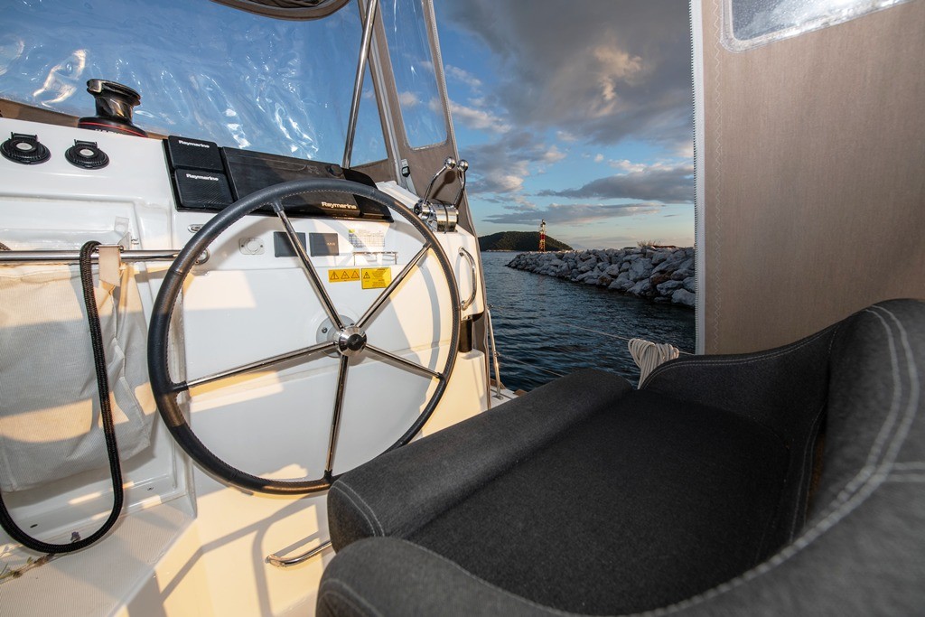 Lagoon 40 - 4 + 1 cab. — photo 7