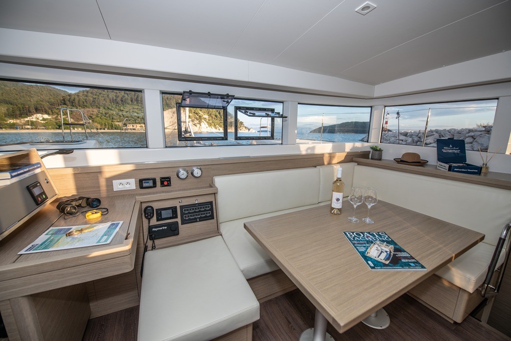 Lagoon 40 - 4 + 1 cab. — photo 8