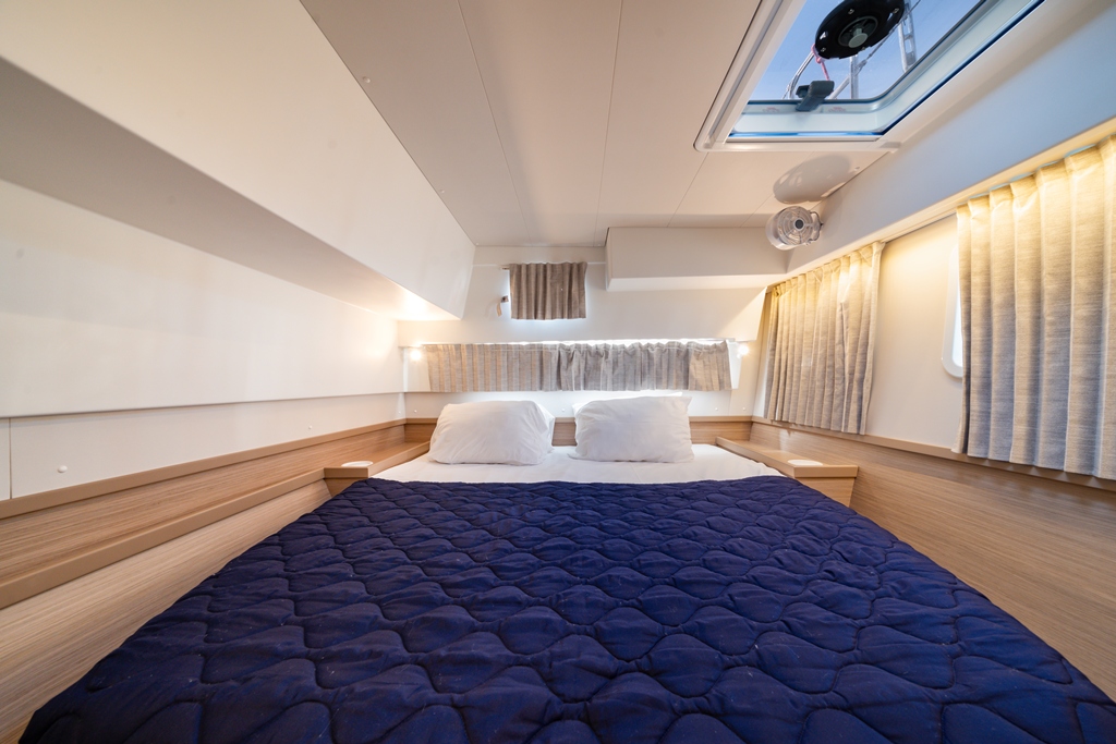 Lagoon 42 - 4 + 2 cab. — photo 16