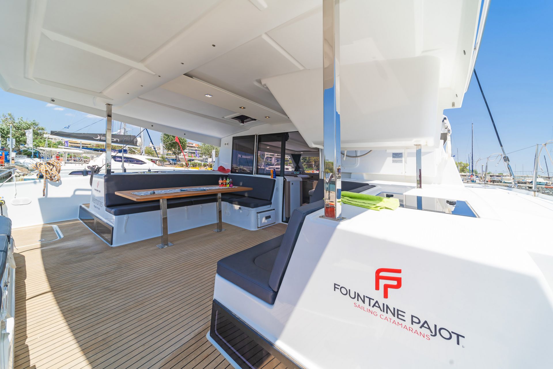 Photo #16 - Fountaine Pajot Isla 40 - 4 + 1 cab. (Aifos) in Lavrion - 36894