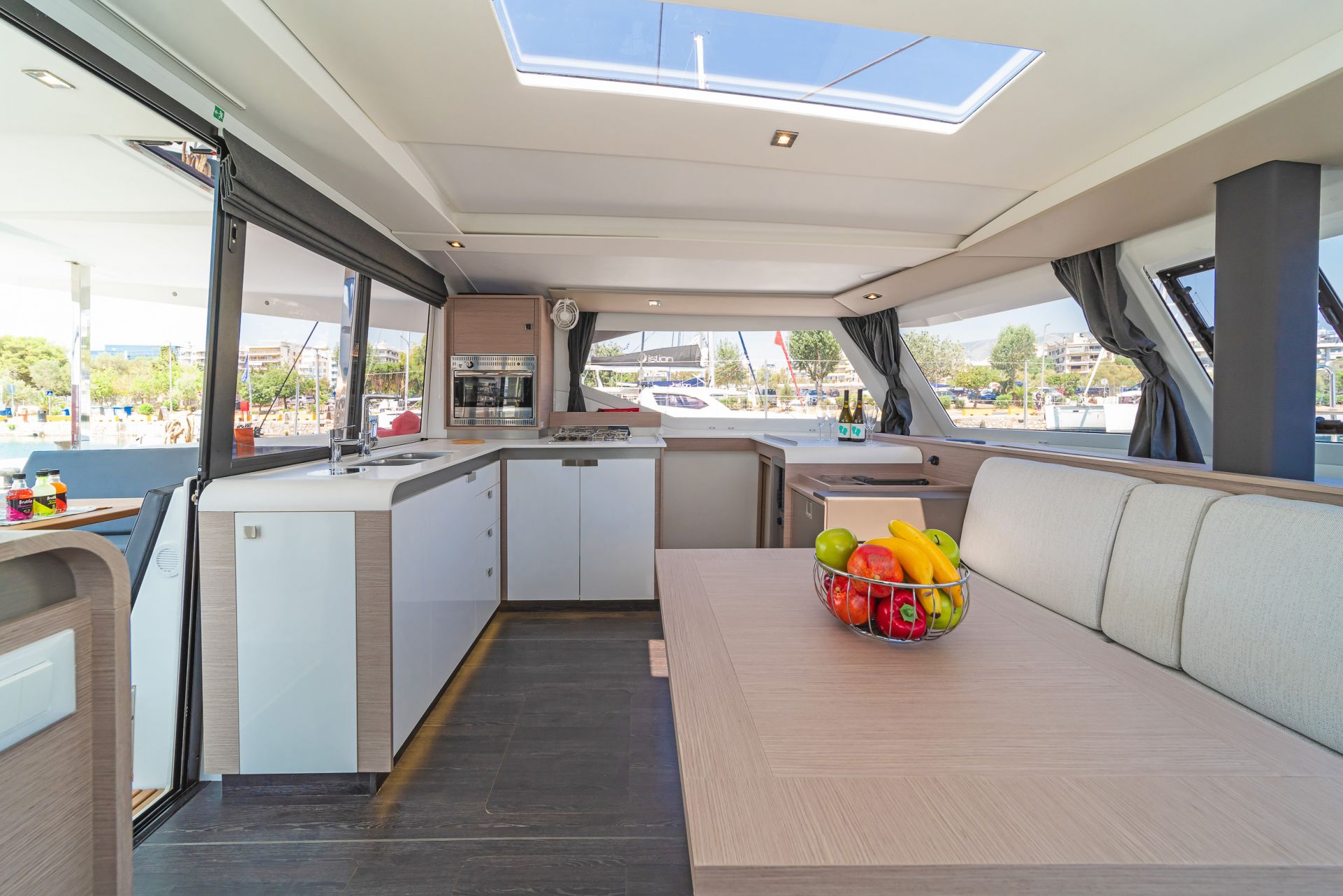 Photo #12 - Fountaine Pajot Isla 40 - 4 + 1 cab. (Aifos) in Lavrion - 36894