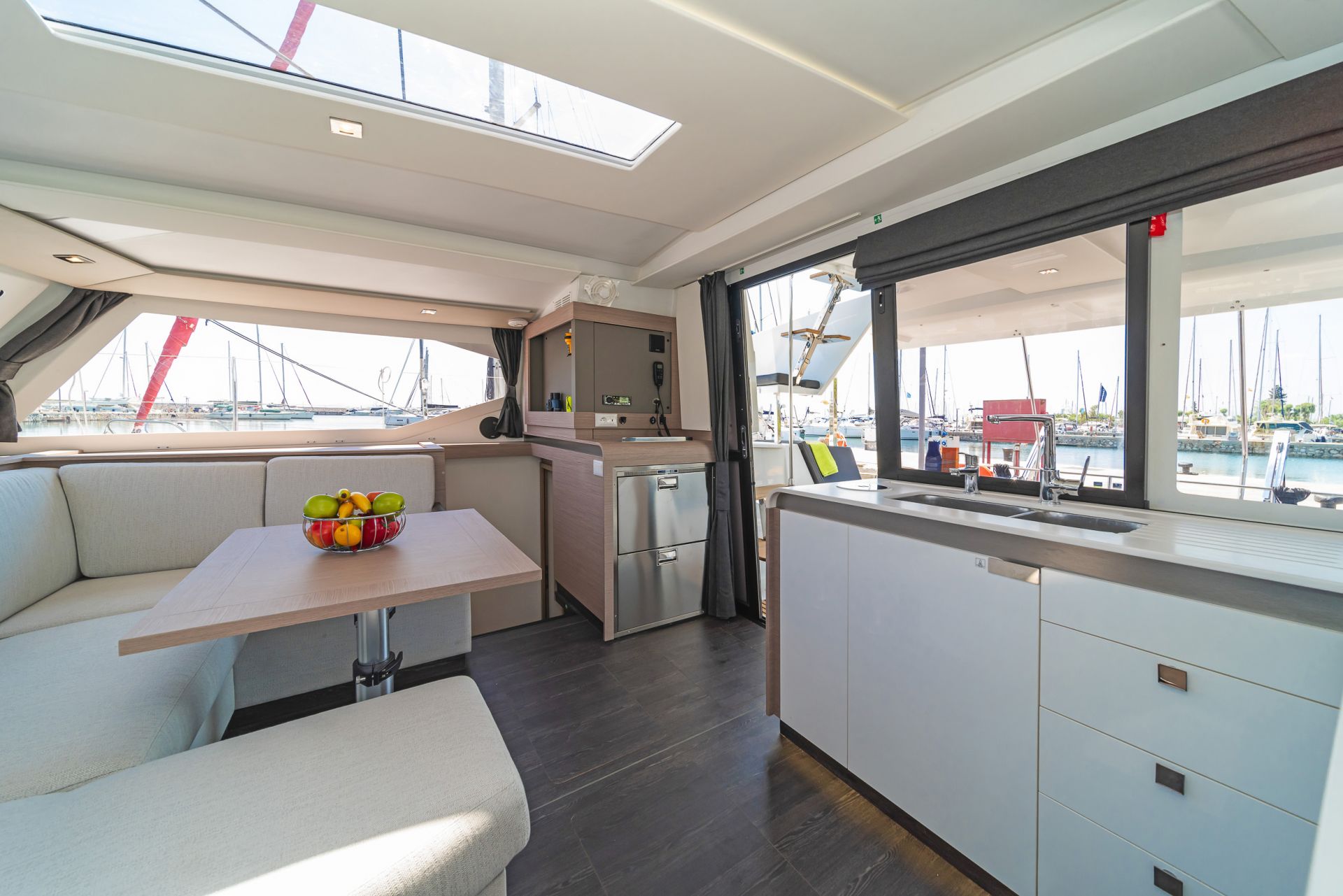 Photo #13 - Fountaine Pajot Isla 40 - 4 + 1 cab. (Aifos) in Lavrion - 36894