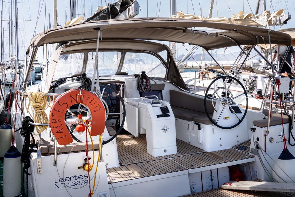 Sun Odyssey 410 - 3 cab. — photo 4