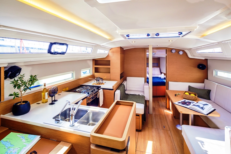 Sun Odyssey 410 - 3 cab. — photo 4