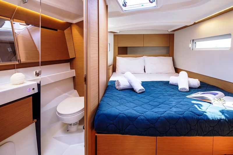 Sun Odyssey 410 - 3 cab. — photo 8