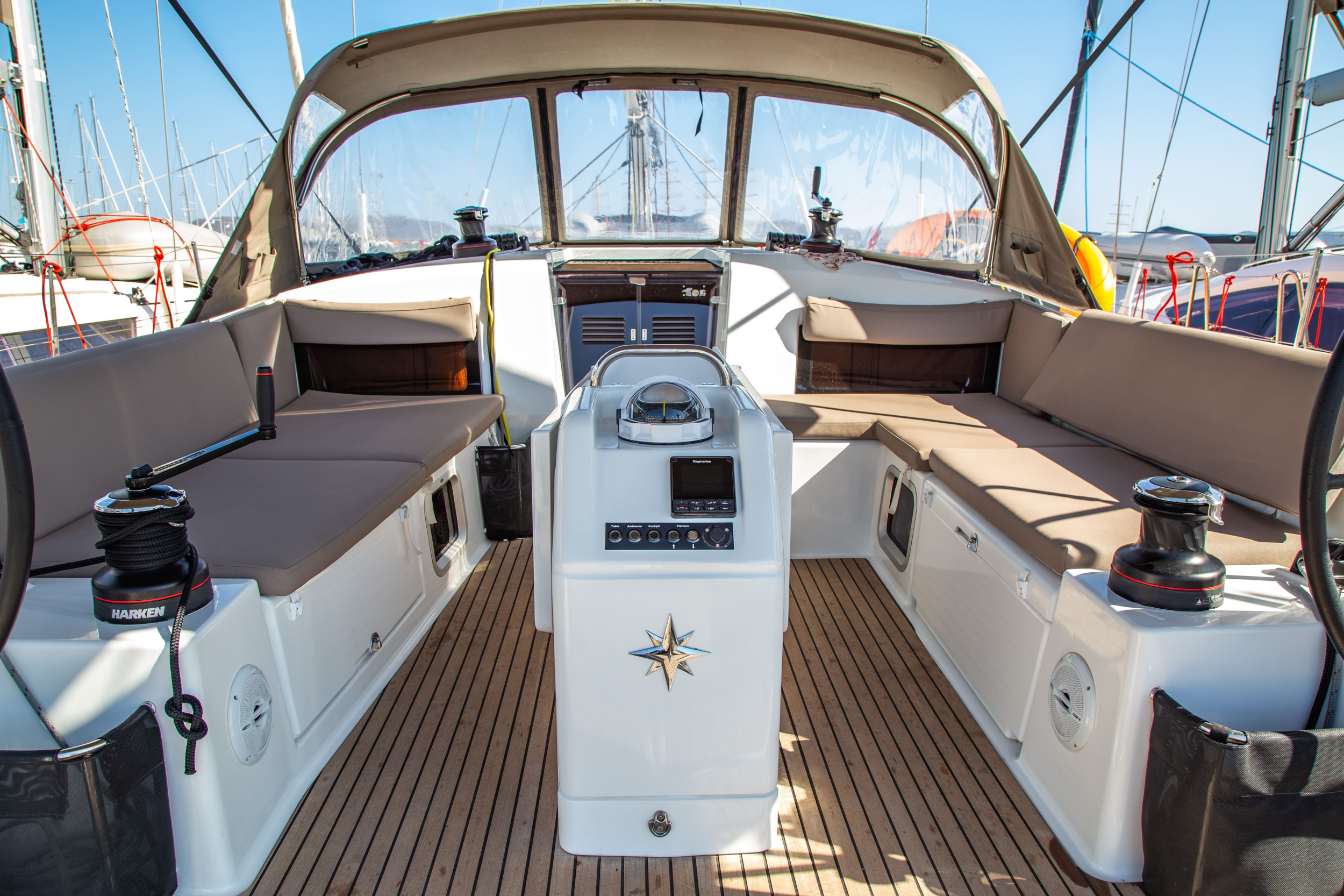 Sun Odyssey 490 - 4 cab. — photo 6