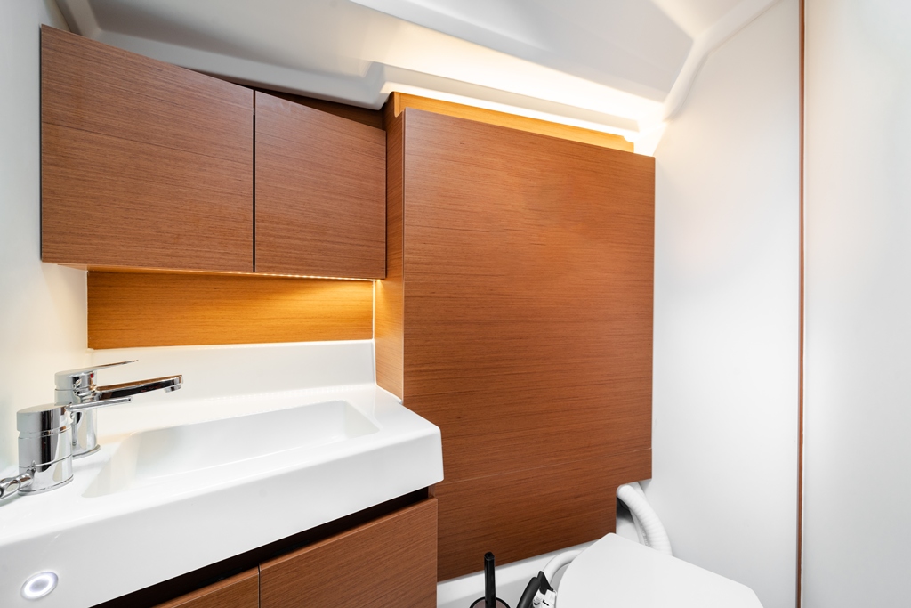 Sun Odyssey 380 - 3 cab. — photo 11