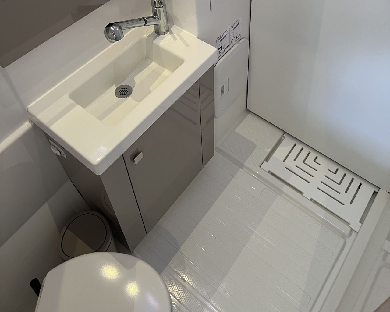 Fountaine Pajot Astrea 42 - 4 + 2 cab. — photo 13