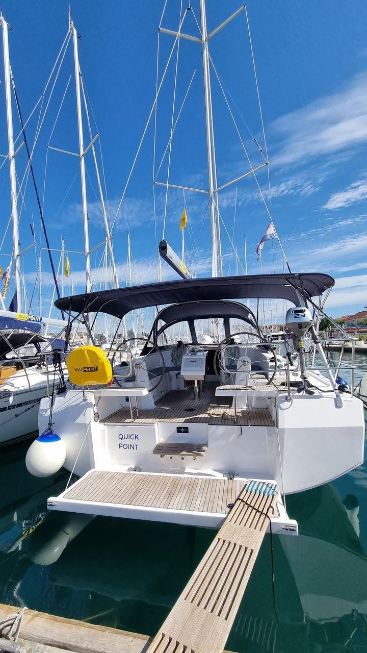 Bavaria C42 (Quick Point)  - 2