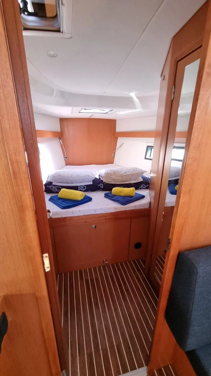 Bavaria C42 (Quick Point)  - 14