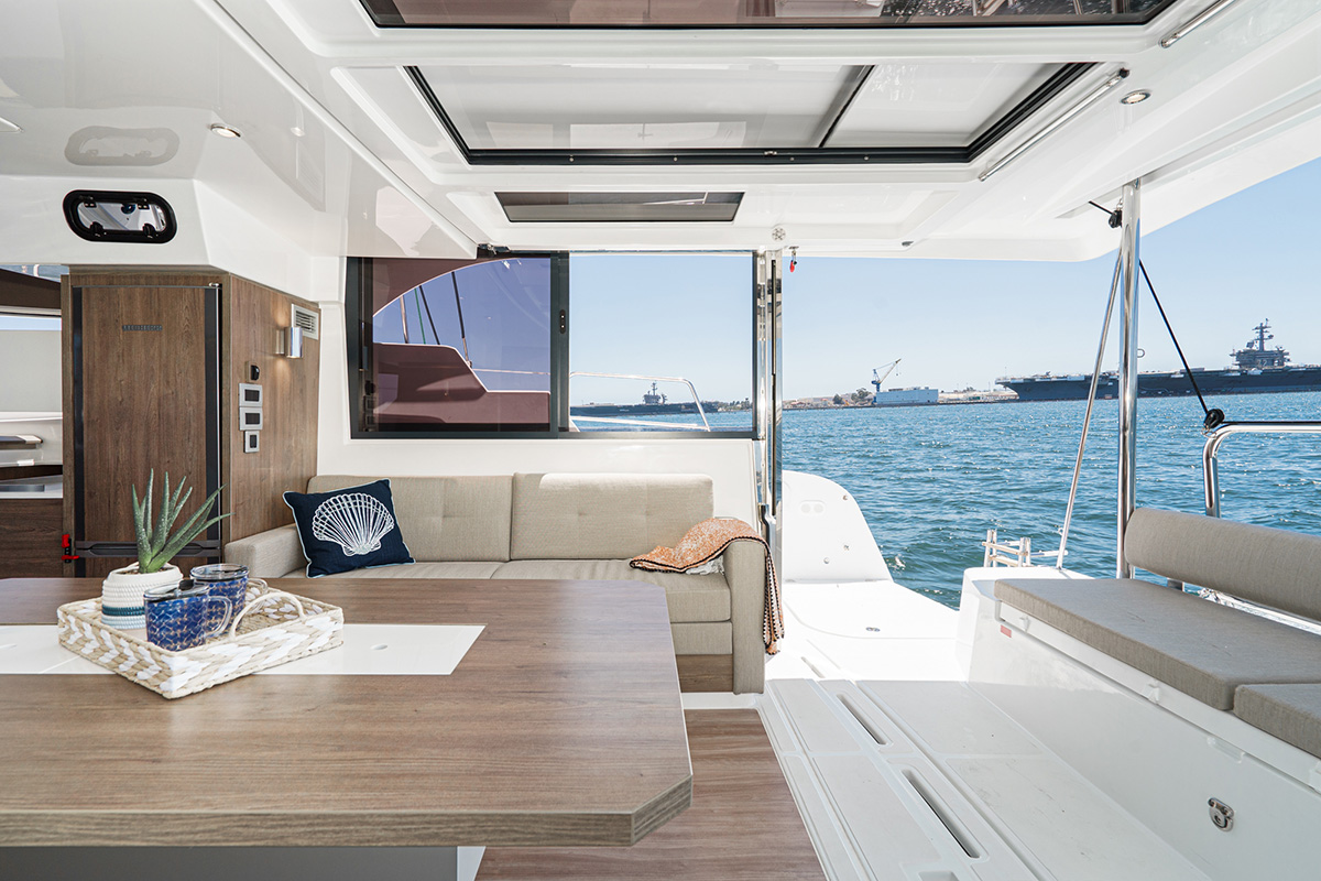 Photo #19 - Bali Catspace OW (Gabrielle Marie) in Marsh Harbour - 36949