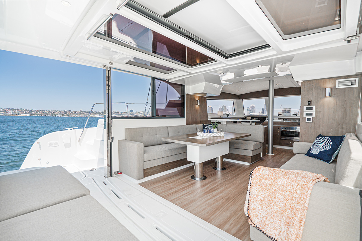 Photo #20 - Bali Catspace OW (Gabrielle Marie) in Marsh Harbour - 36949