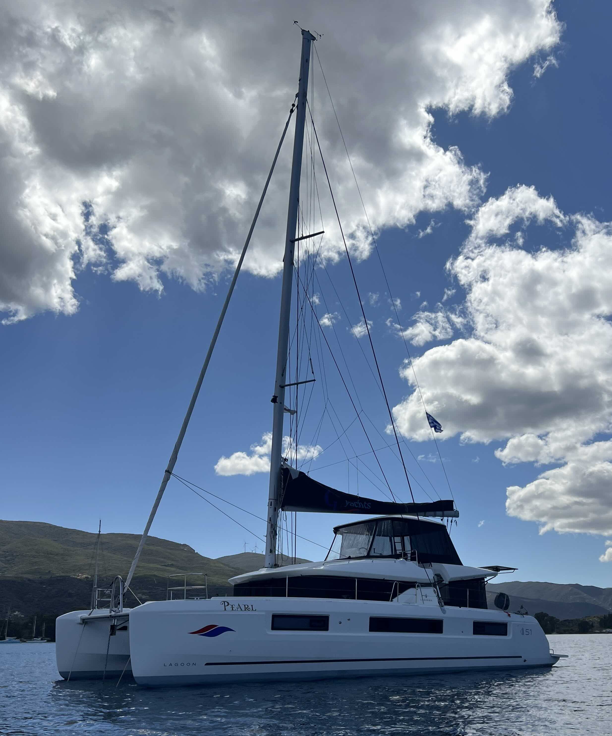 Photo #1 - Lagoon 51 - 6 cab. (Pearl) en Athènes - 36965