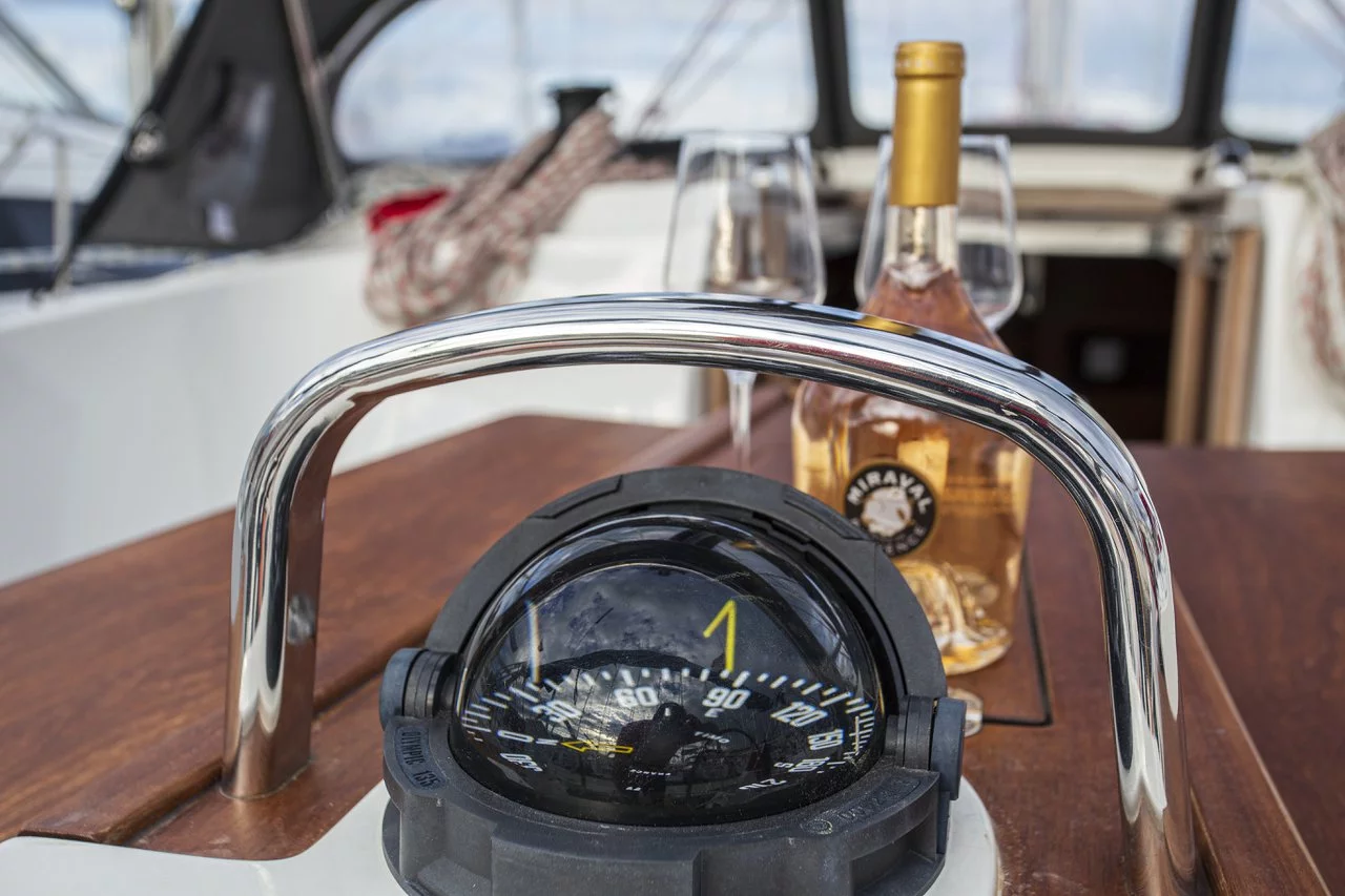 Bavaria Cruiser 41 - 3 cab. (Instagram)  - 1