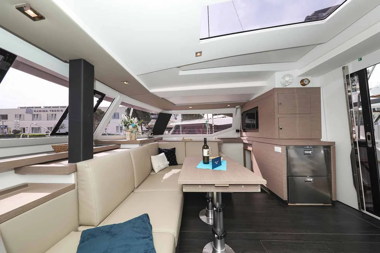 Fountaine Pajot Astrea 42 - 4 + 1 cab. (Ariel)  - 10