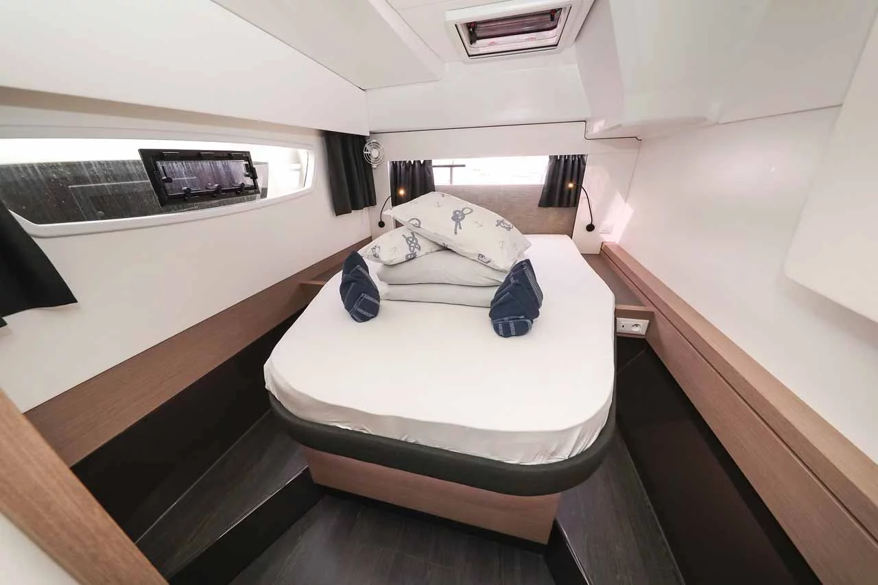 Fountaine Pajot Astrea 42 - 4 + 1 cab. (Ariel)  - 18
