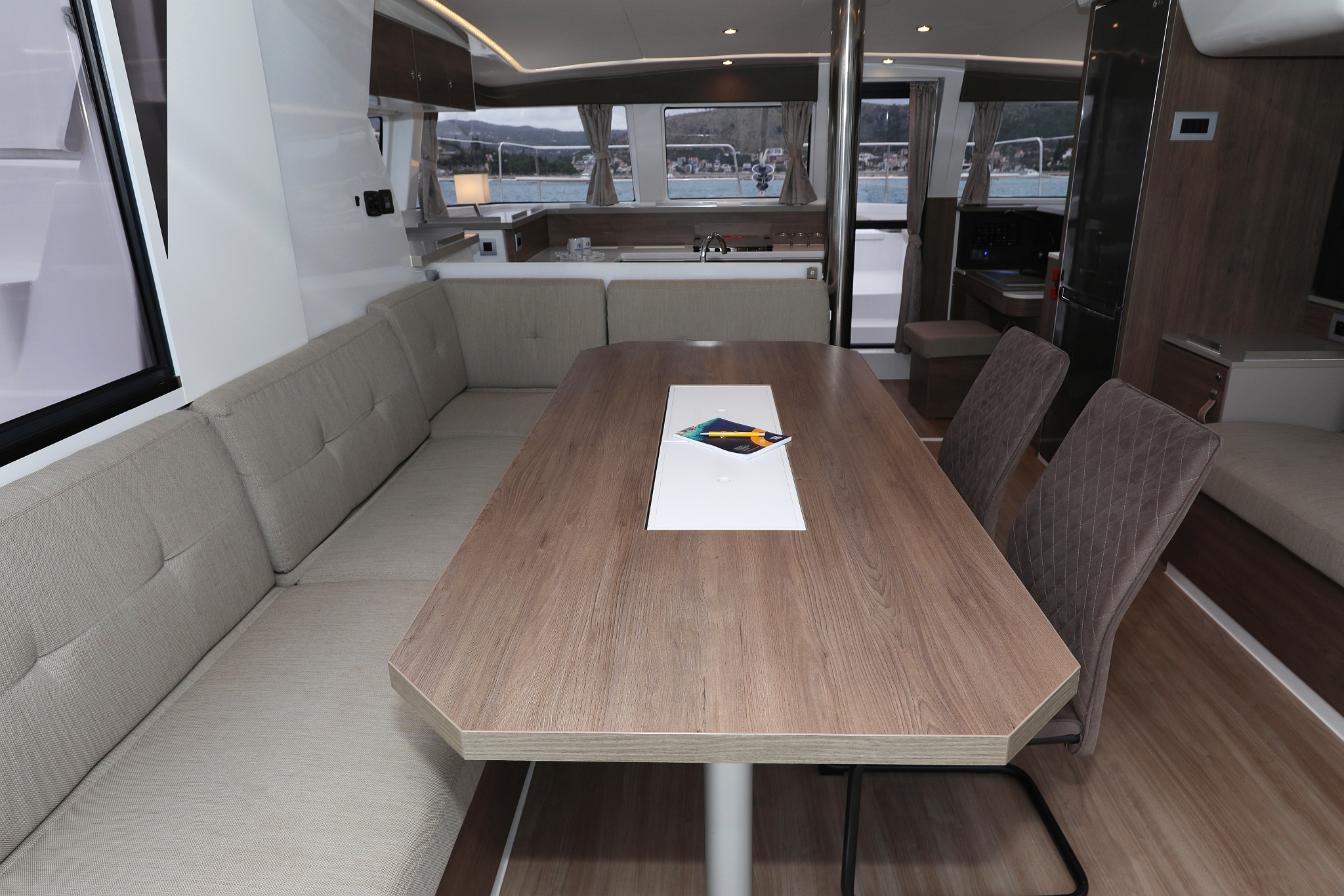 Photo #15 - Bali 4.2 - 4 + 1 cab. (Open Office) in Trogir - 36994