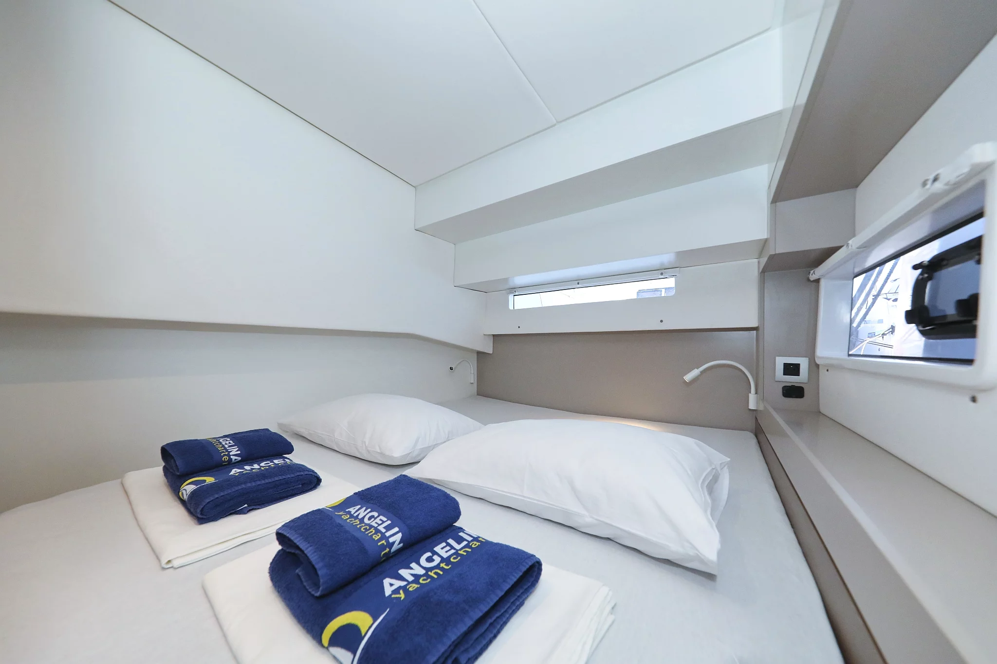 Bali 4.2 - 4 + 1 cab. (Open Office)  - 30