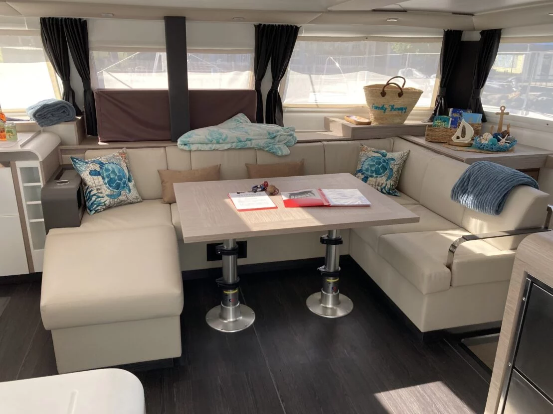 Fountaine Pajot Elba 45 - 4 cab. (Family Therapy)  - 12