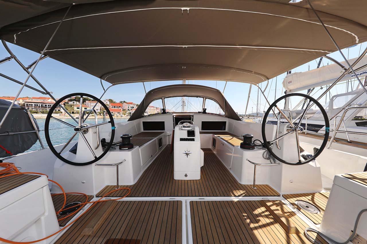 Photo #8 - Sun Odyssey 490 - 5 cab. (Pollux) en Trogir - 37008