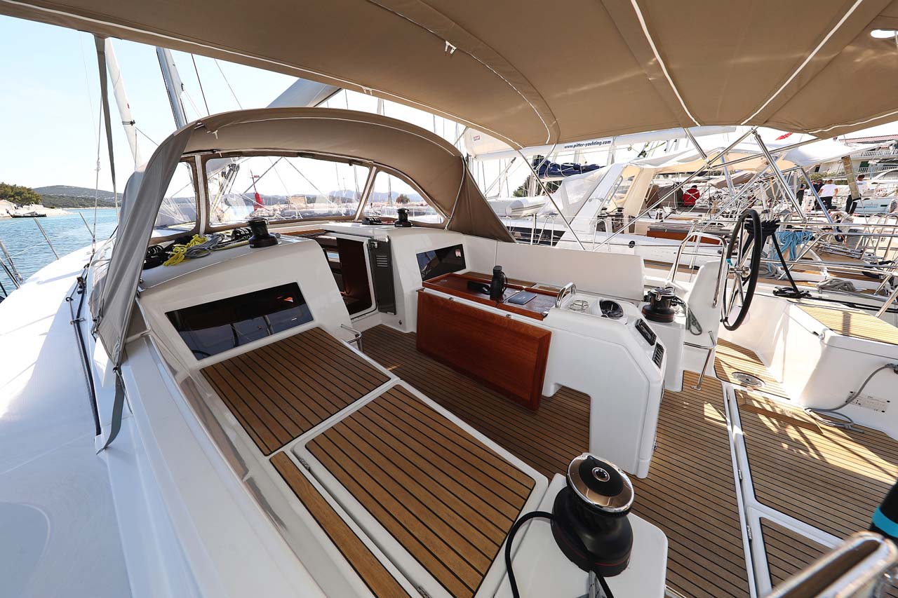 Photo #9 - Sun Odyssey 490 - 5 cab. (Pollux) en Trogir - 37008