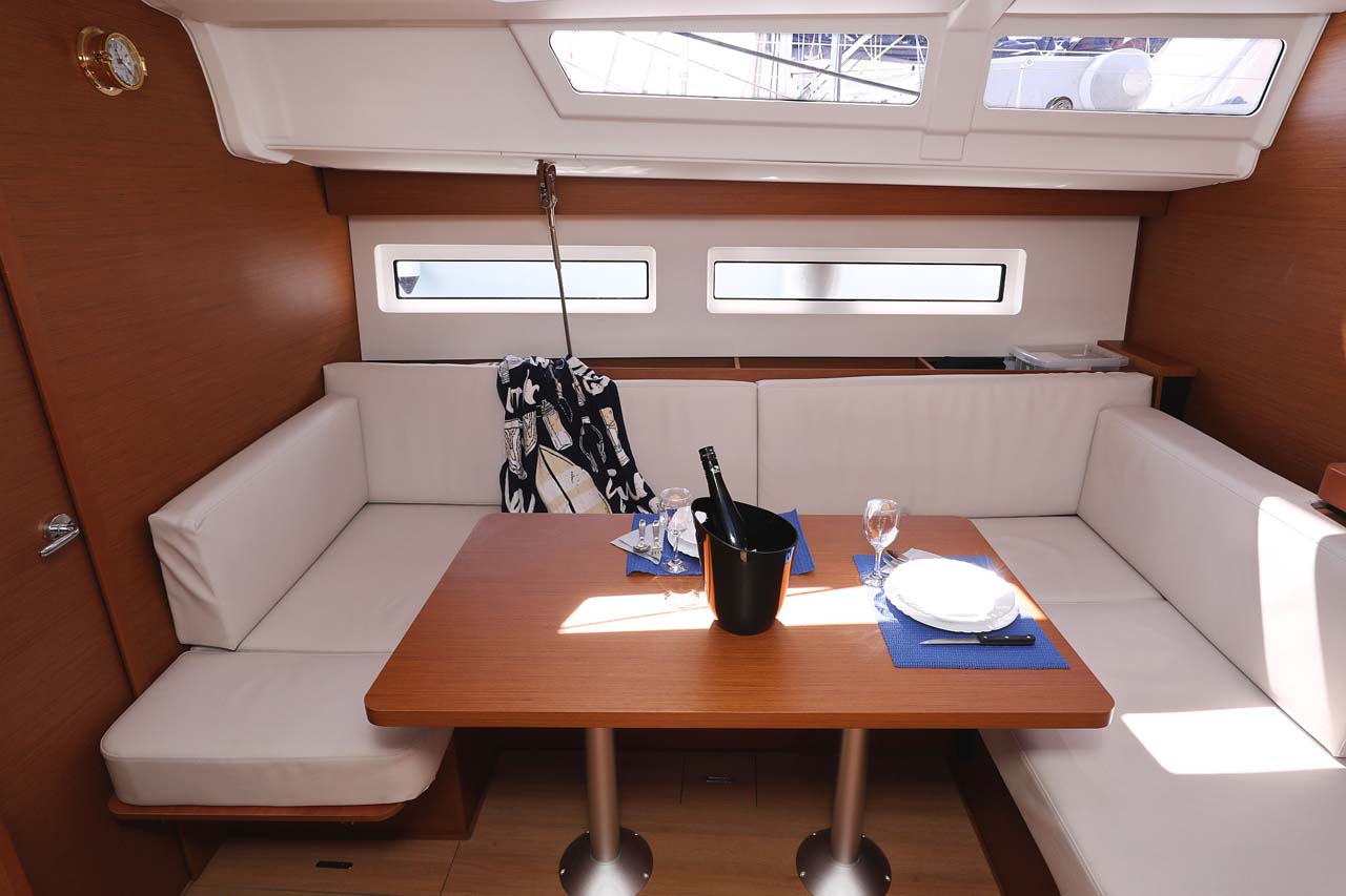 Photo #13 - Sun Odyssey 490 - 5 cab. (Pollux) en Trogir - 37008