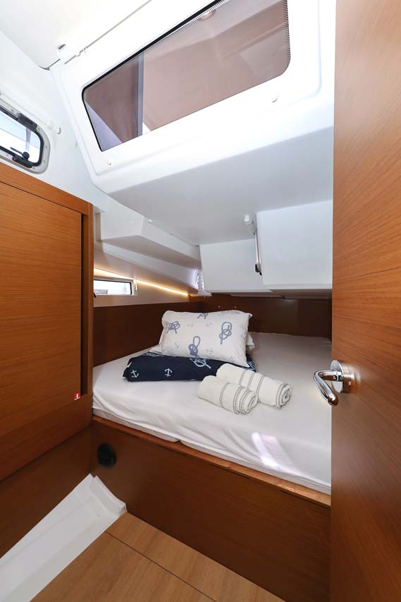 Photo #24 - Sun Odyssey 490 - 5 cab. (Pollux) en Trogir - 37008