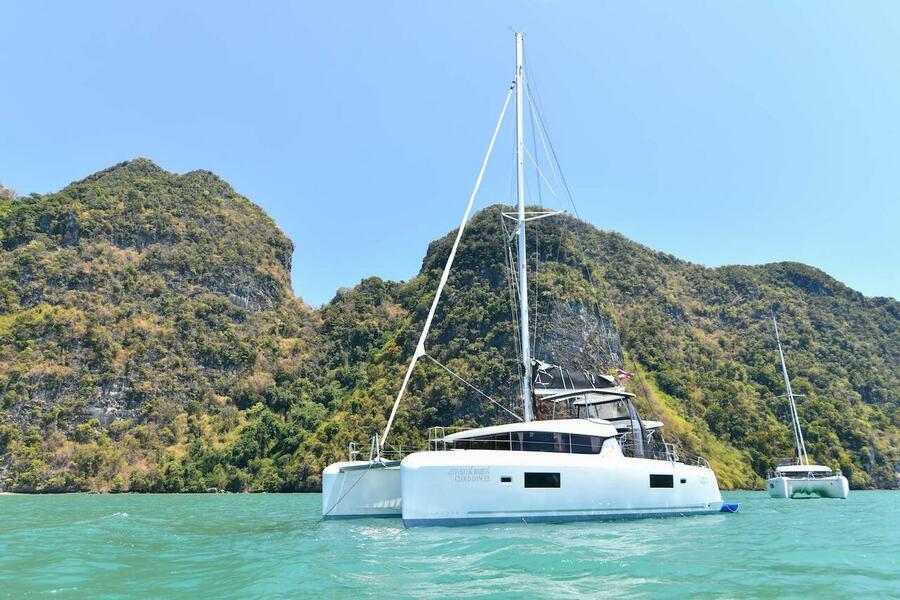 Lagoon 42 - 4 + 1 cab. — photo 11