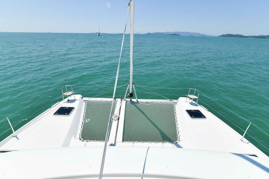 Lagoon 42 - 4 + 1 cab. — photo 12