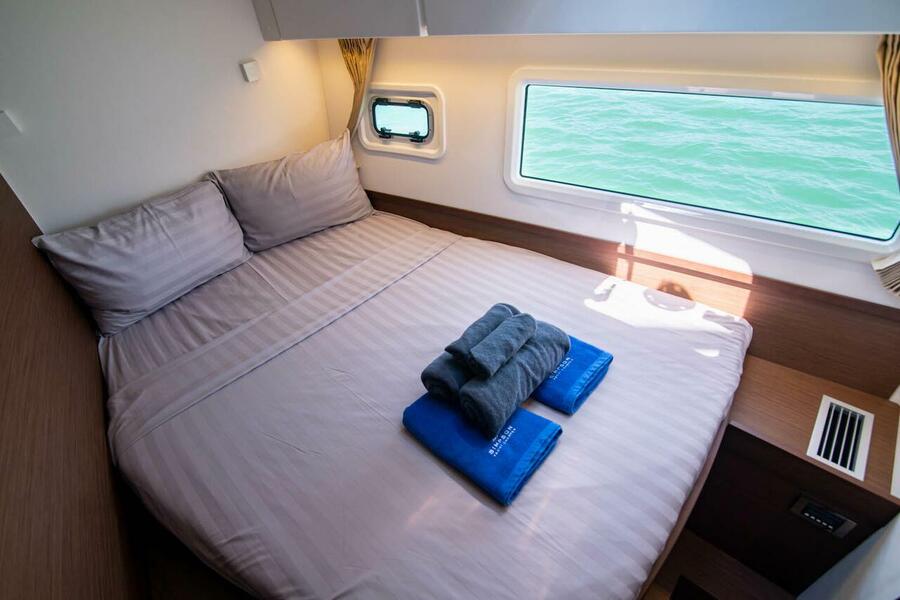 Lagoon 42 - 4 + 1 cab. — photo 17