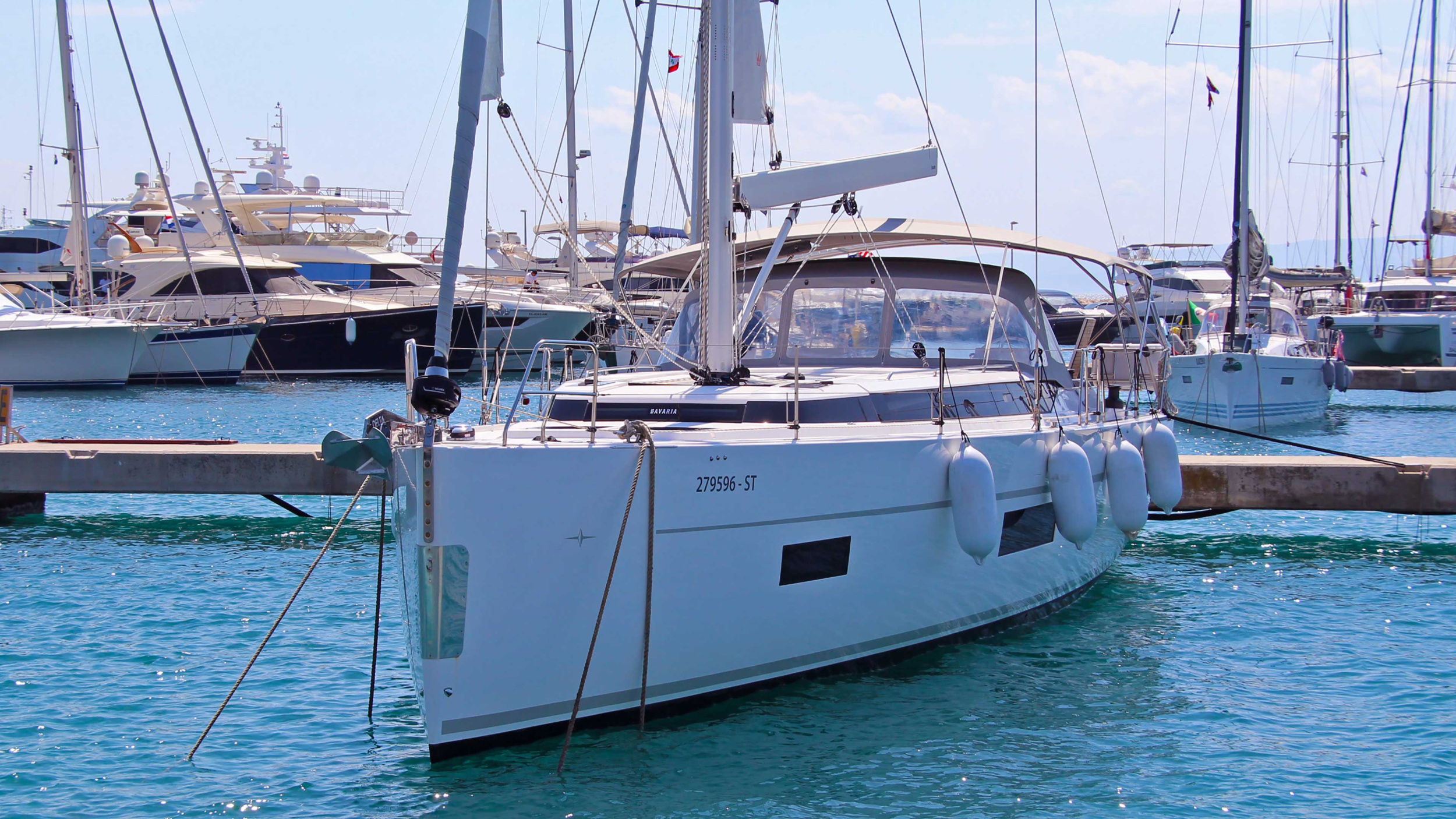 Photo #8 - Bavaria C50 Style - 3 + 1 cab. (Shala) in Split - 37015
