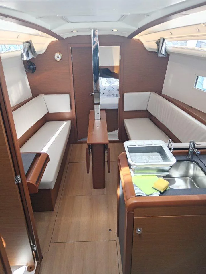Sun Odyssey 349 (Novara)  - 3