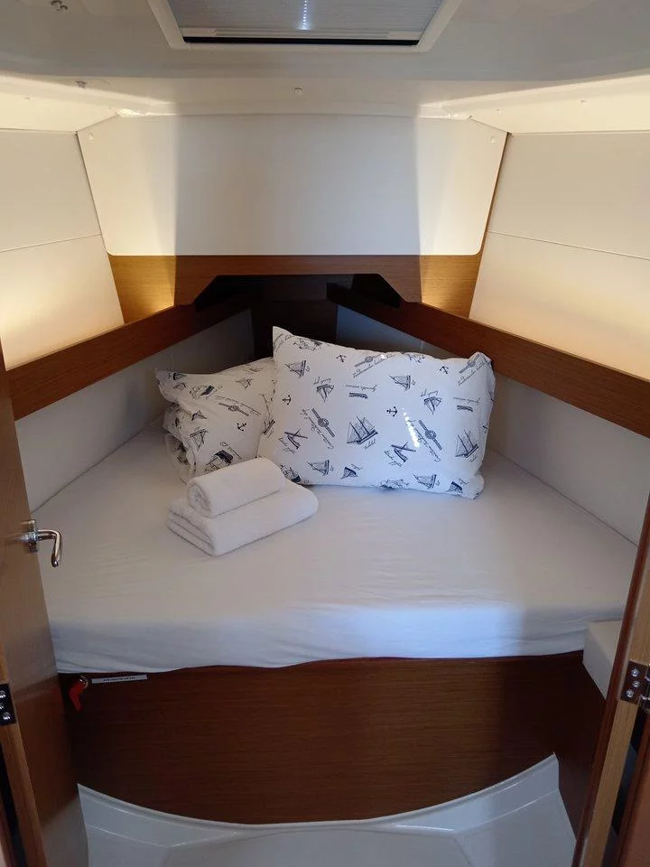 Sun Odyssey 349 (Novara)  - 6