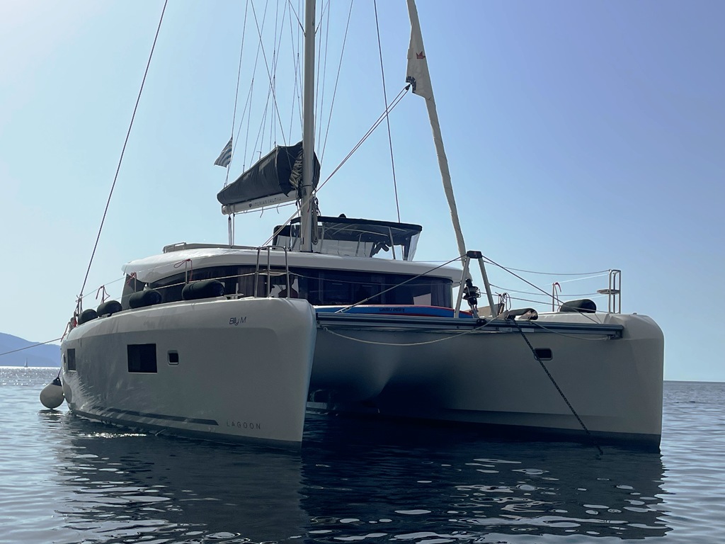 Lagoon 42 - 4 + 2 cab. — photo 4