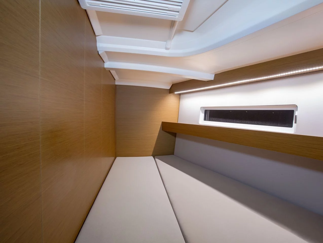 Sun Odyssey 440 (Deep Water)  - 18
