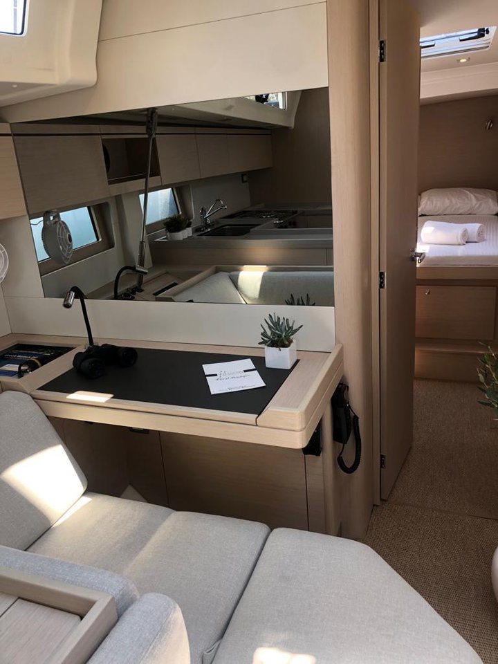 Photo #8 - Oceanis 51.1 (Demilia Star) en Athènes - 37075