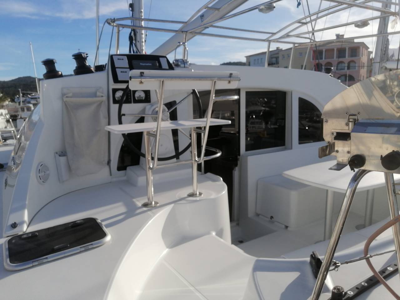 Photo #3 - Lagoon 380 - 4 + 2 cab. (Arcane) in Bas du fort - 37079