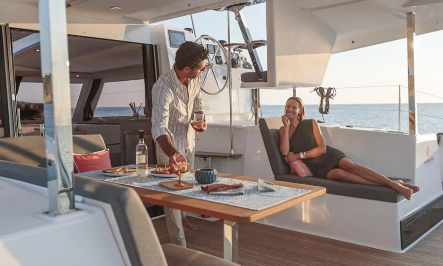 Fountaine Pajot Isla 40 - 3 + 1 cab. (MIDDEN)  - 2