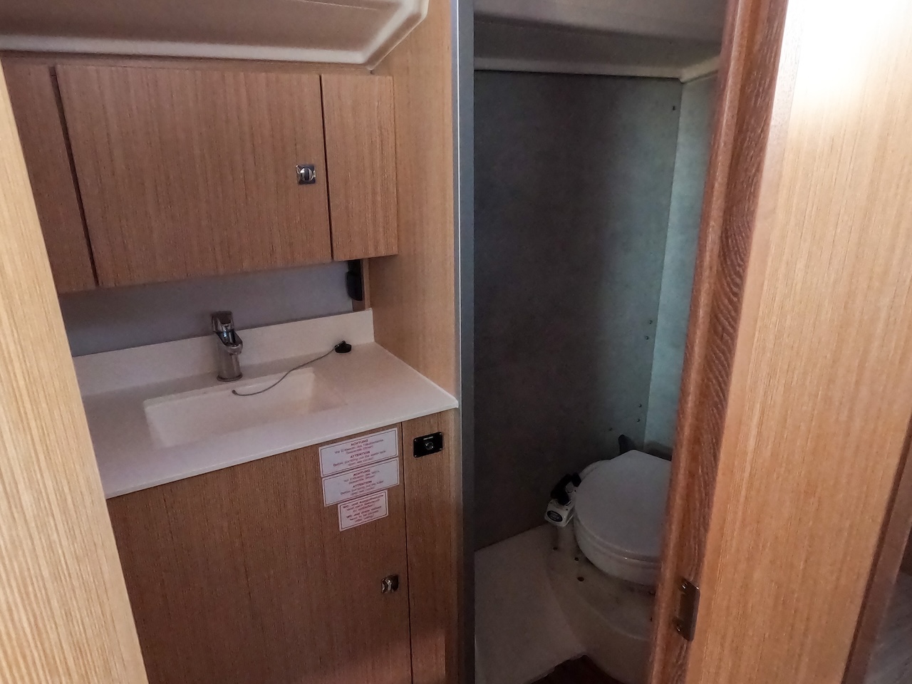 Bavaria C42 — photo 8