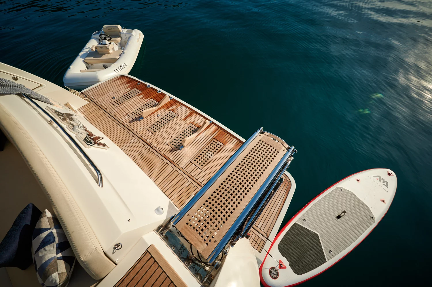 Prestige 550 Flybridge (Rock)  - 9