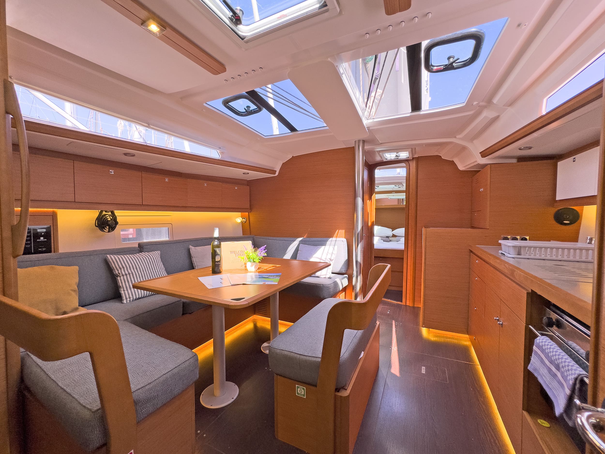 Dufour 430 — photo 10