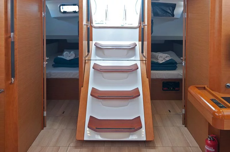 Sun Odyssey 469 (South Kiss)  - 11