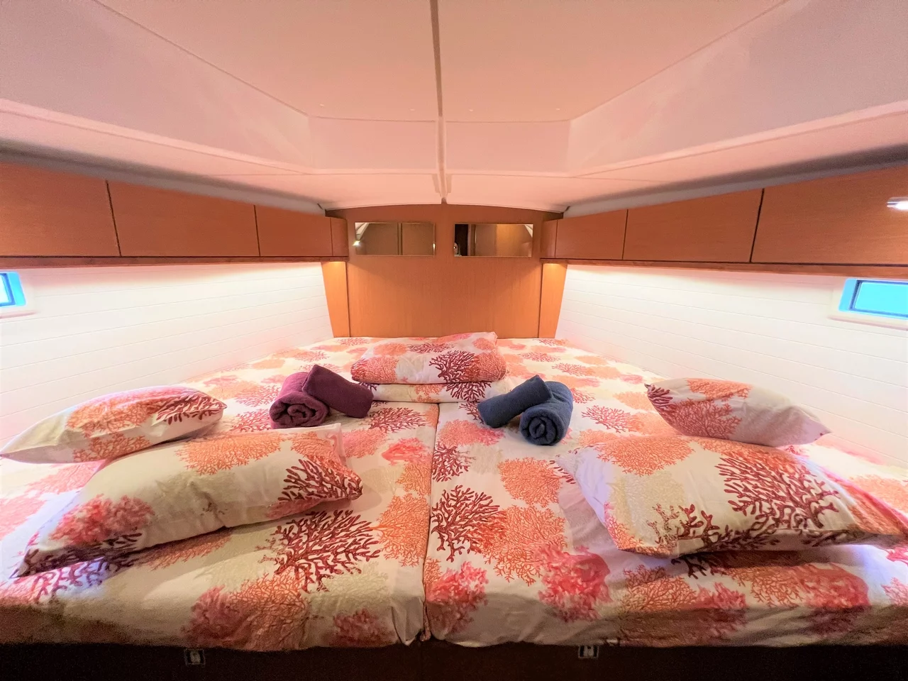 Bavaria Cruiser 46 - 4 cab. (Sunset Breeze)  - 12