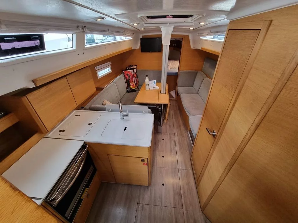 Elan E4 (Cooper)  - 11