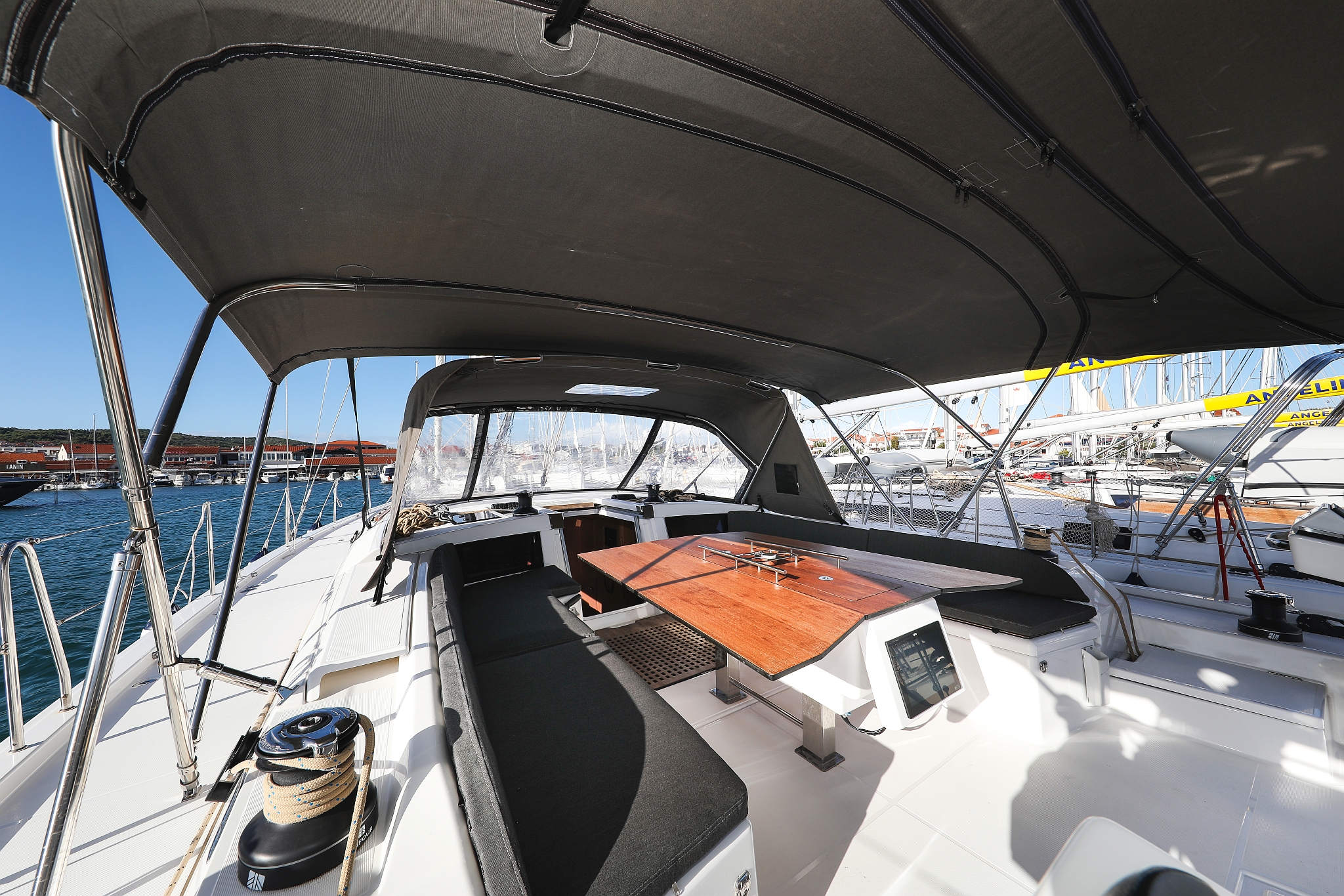 Photo #5 - Dufour 530 - 6 cab. (Kasper) in Vodice - 37160