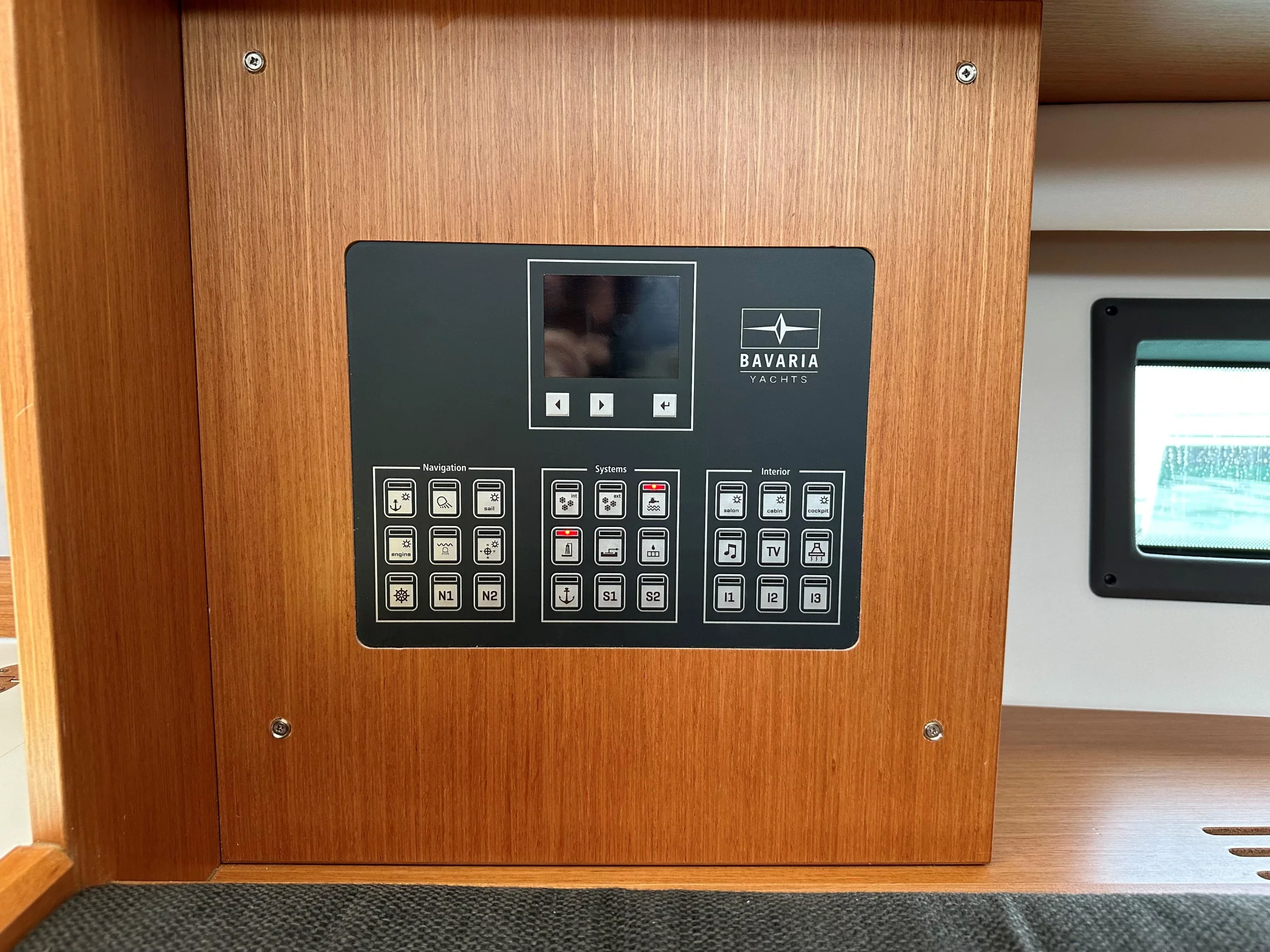 Bavaria C42 (Leopard)  - 7