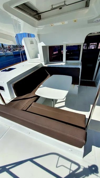Photo #4 - Lagoon 450 F - 4 + 1 cab. (Isma) in Lefkada - 37164