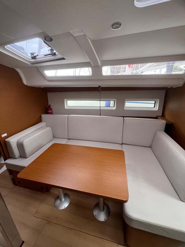 Sun Odyssey 440 - 4 cab. — photo 6