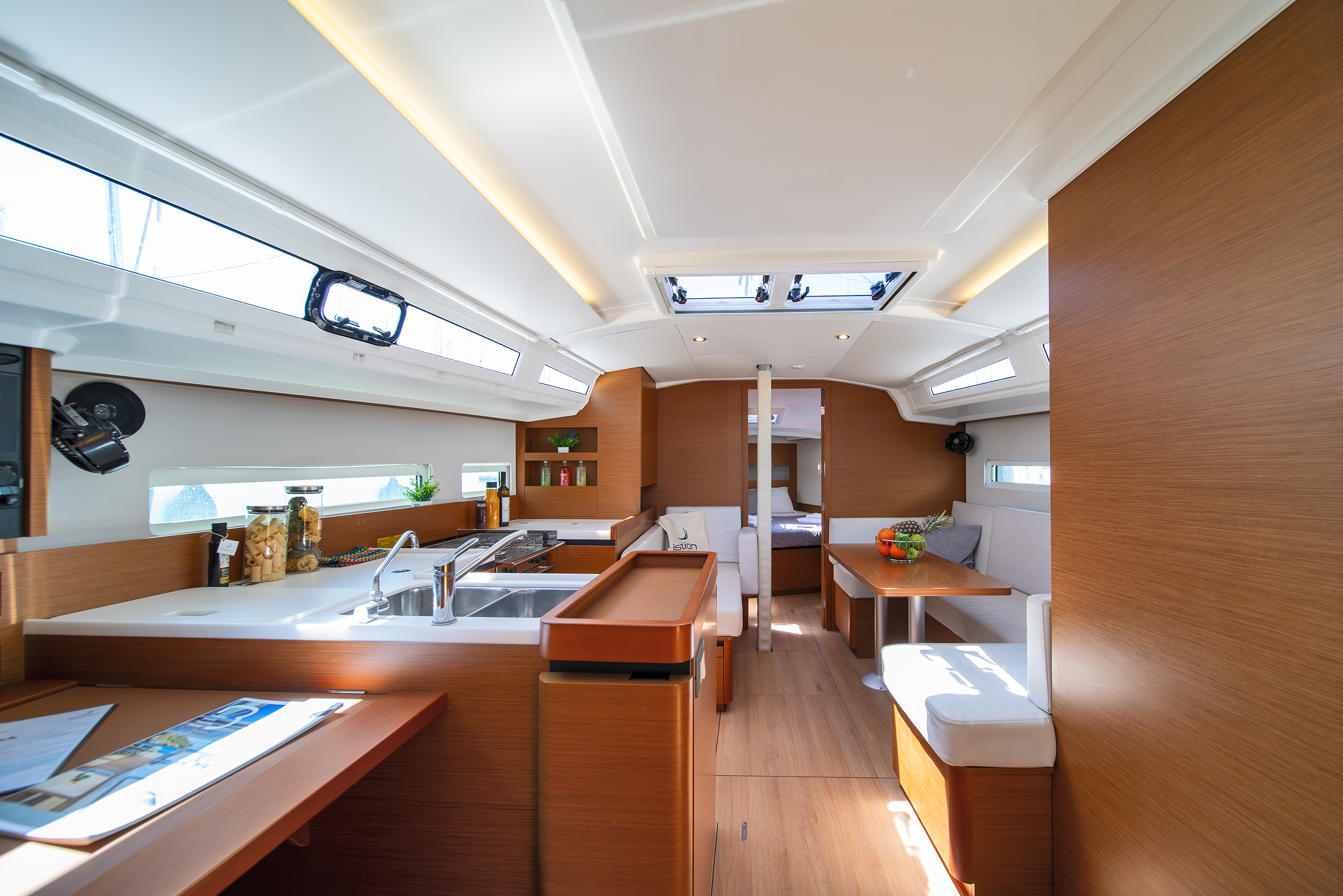 Sun Odyssey 410 - 3 cab. — photo 9